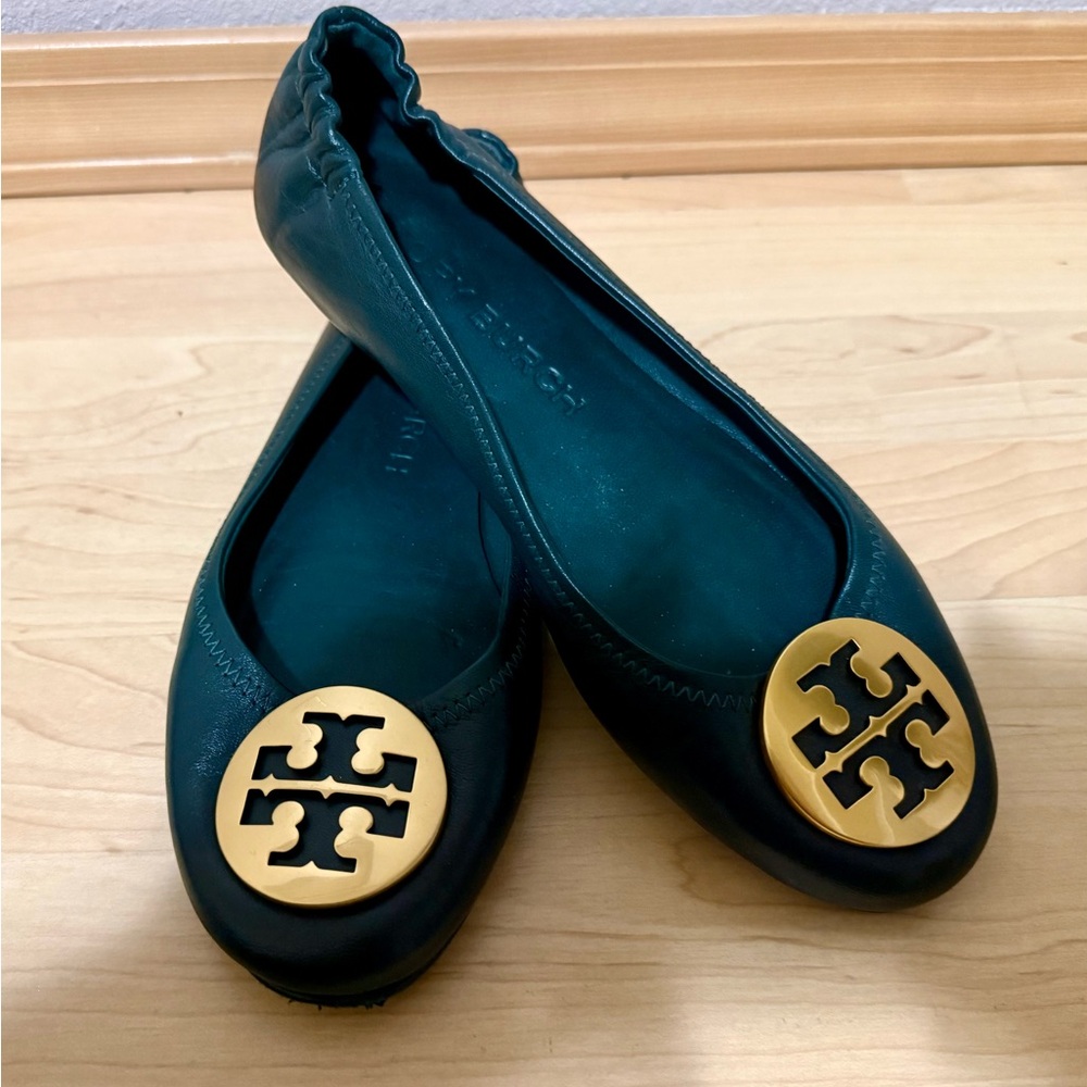 Tory Burch Teal Flats with Gold Emblem